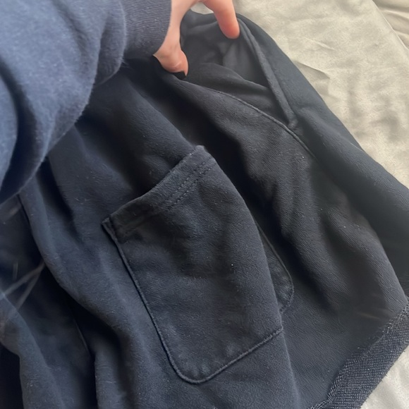 ESSENTIALS sweat shorts - Picture 6 of 7